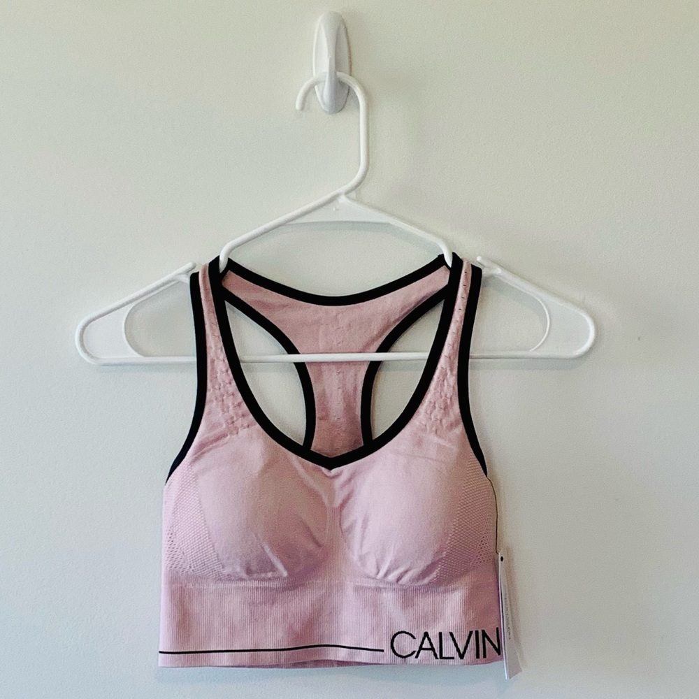 NWT! Calvin Klein pink sports bra! Size Small